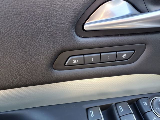 Certified 2023 Cadillac XT4 Premium Luxury w/ Cold Weather Package image 21