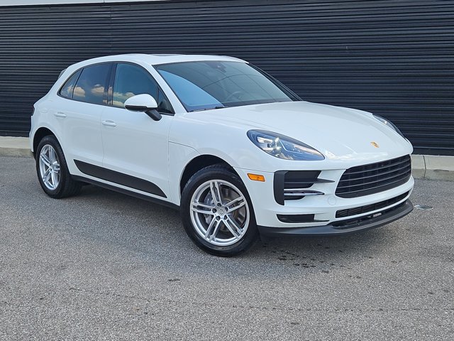 Certified 2021 Porsche Macan AWD/4WD image 3
