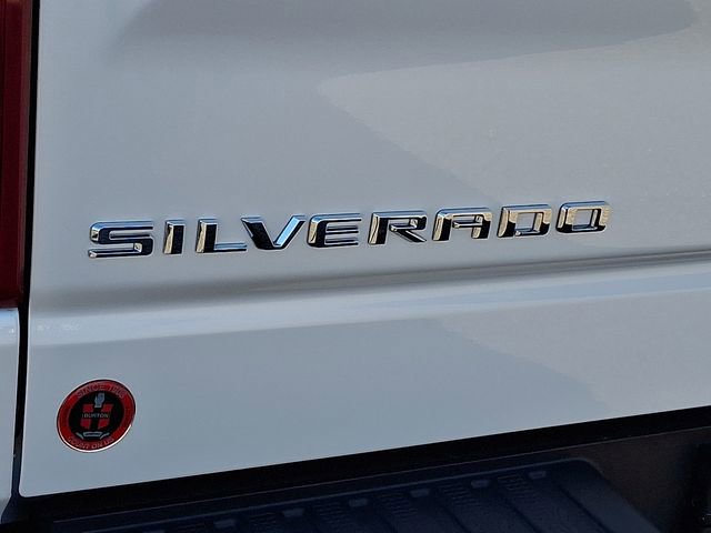 Certified 2025 Chevrolet Silverado 1500 LTZ w/ Technology Package image 31