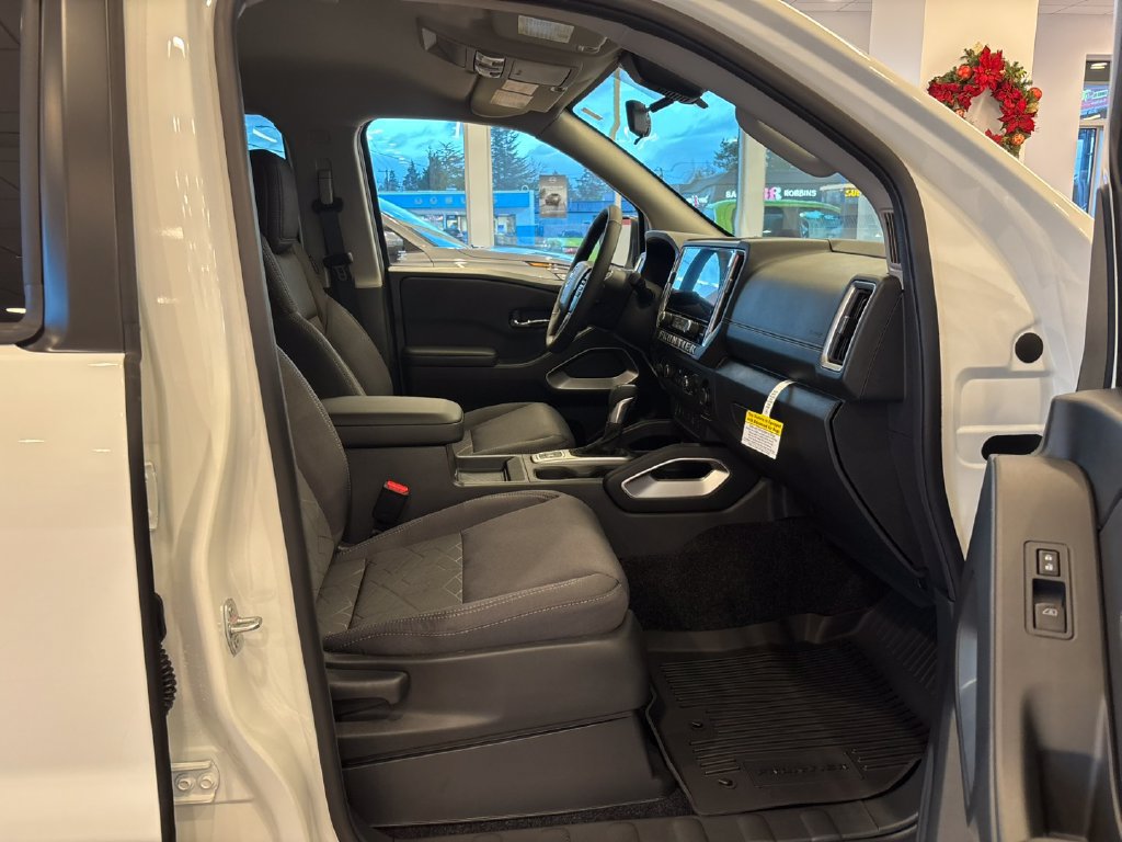 New 2026 Nissan Frontier SV w/ All-Weather Content Package AWD/4WD image 22