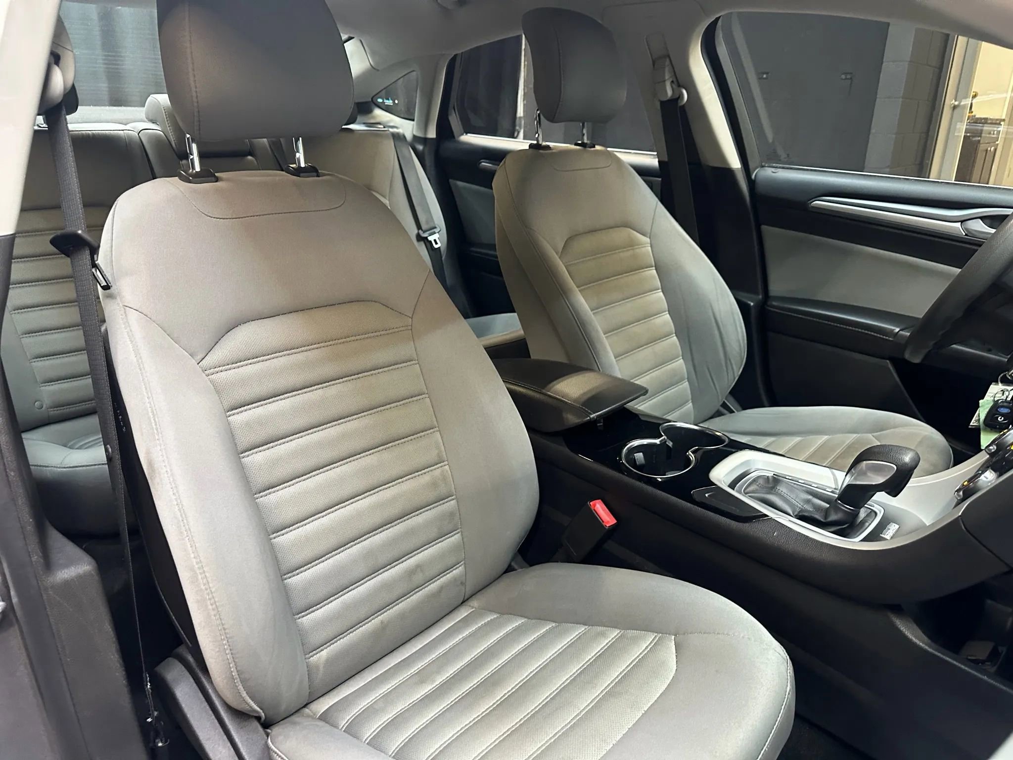 Used 2014 Ford Fusion S image 28