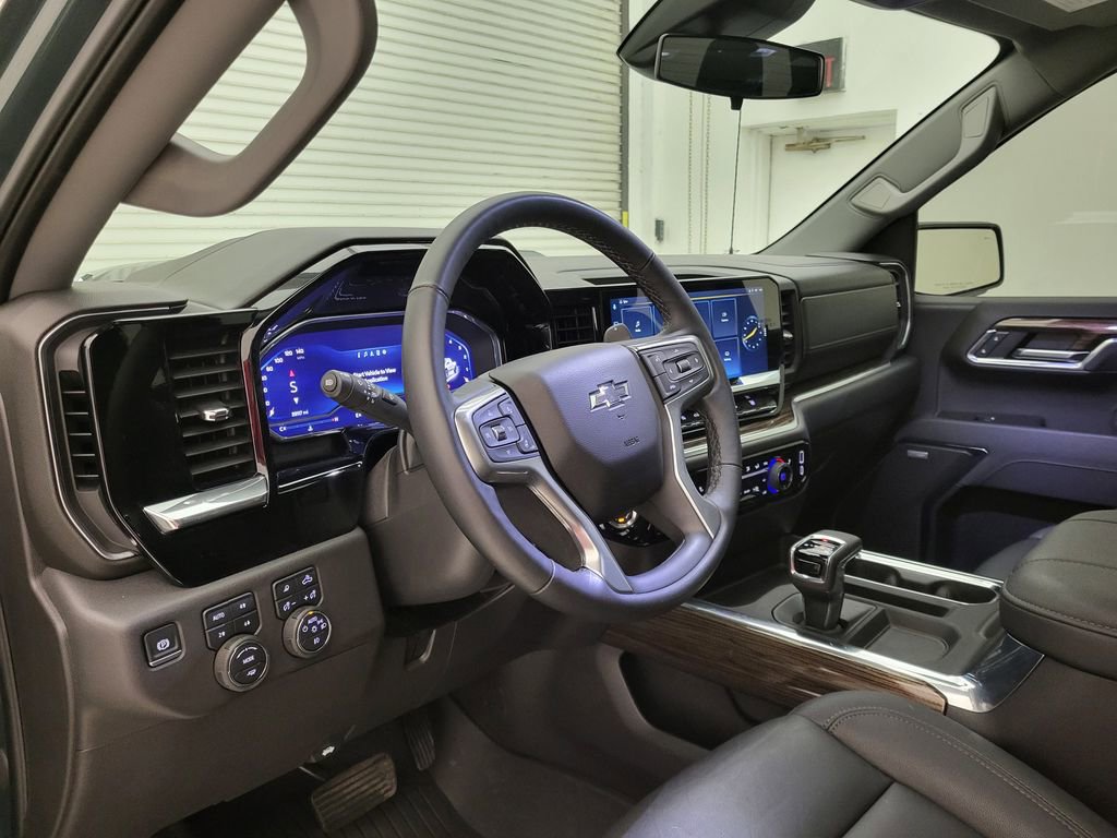 Certified 2025 Chevrolet Silverado 1500 LT Trail Boss w/ Convenience Package II image 38