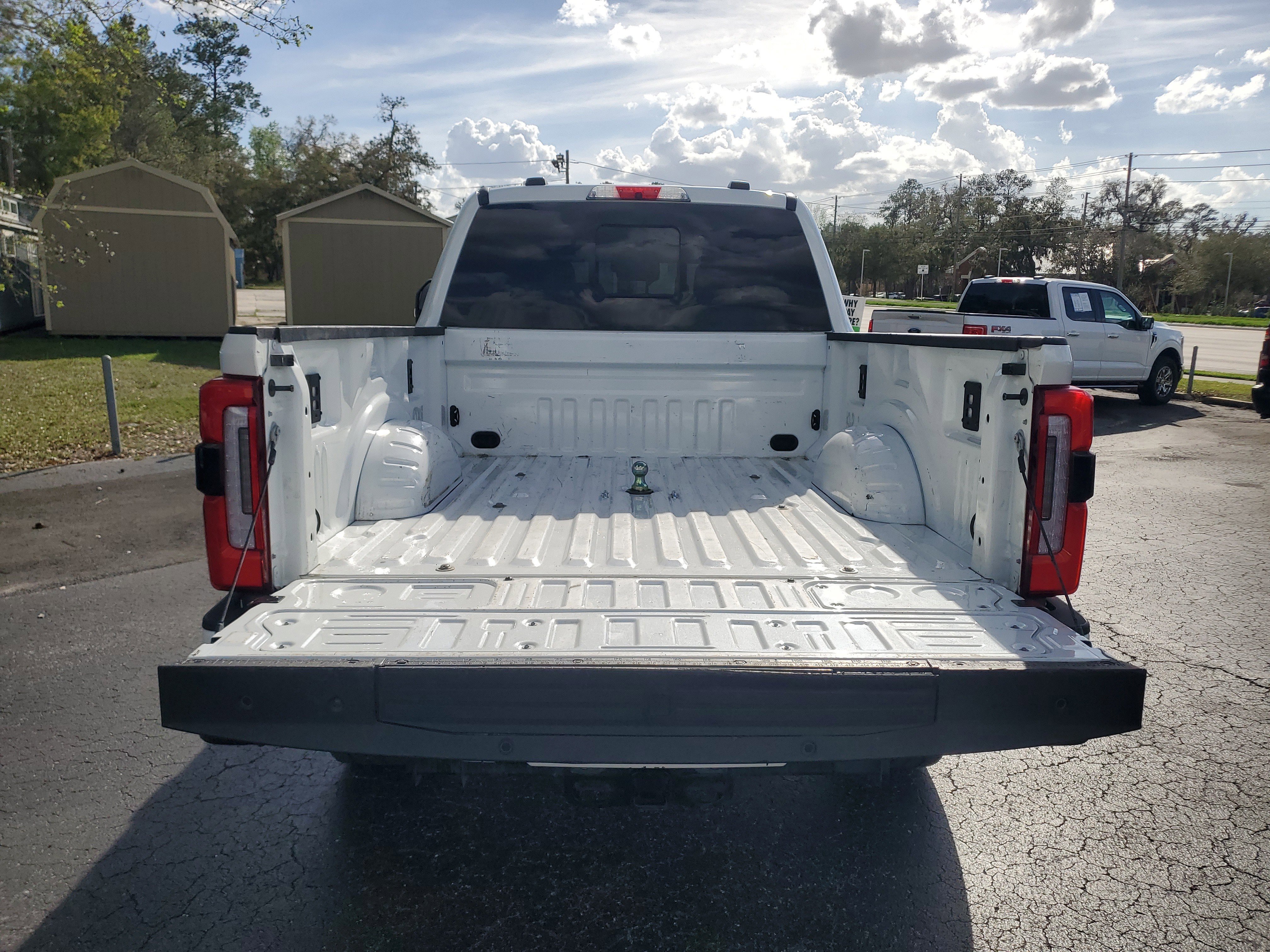 Used 2024 Ford F250 Platinum w/ FX4 Off-Road Package image 25