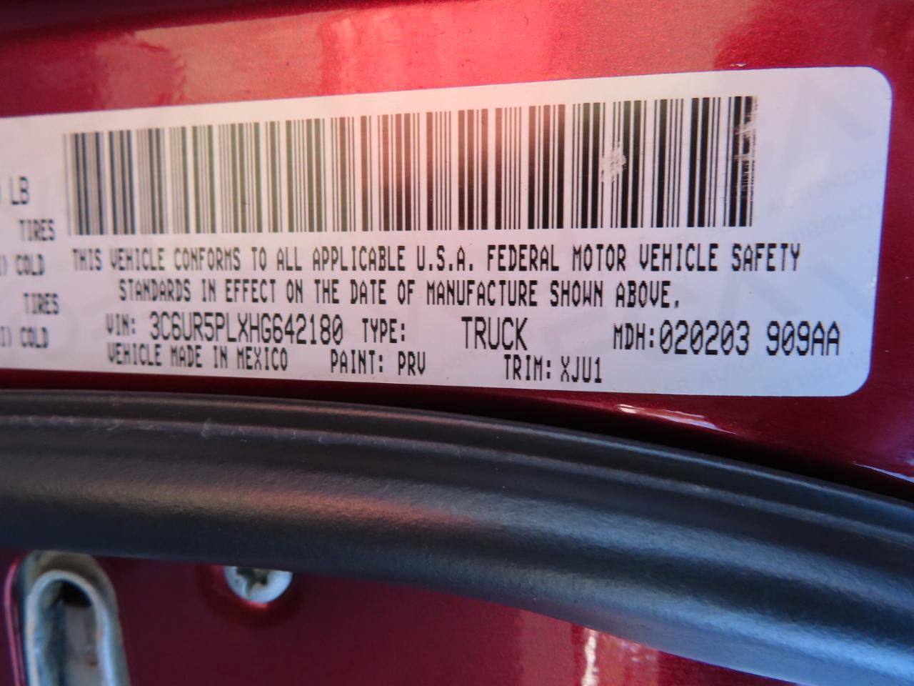 Used 2017 RAM 2500 Longhorn w/ Convenience Group image 25