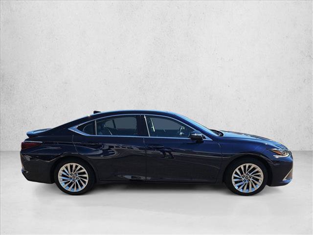 Used 2020 Lexus ES 350 Ultra Luxury FWD image 5