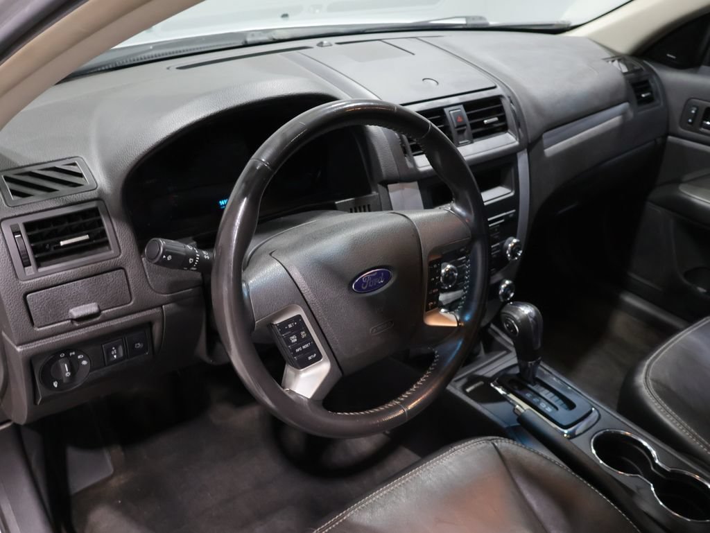 Used 2012 Ford Fusion SEL w/ Sport Appearance Pkg AWD/4WD image 14