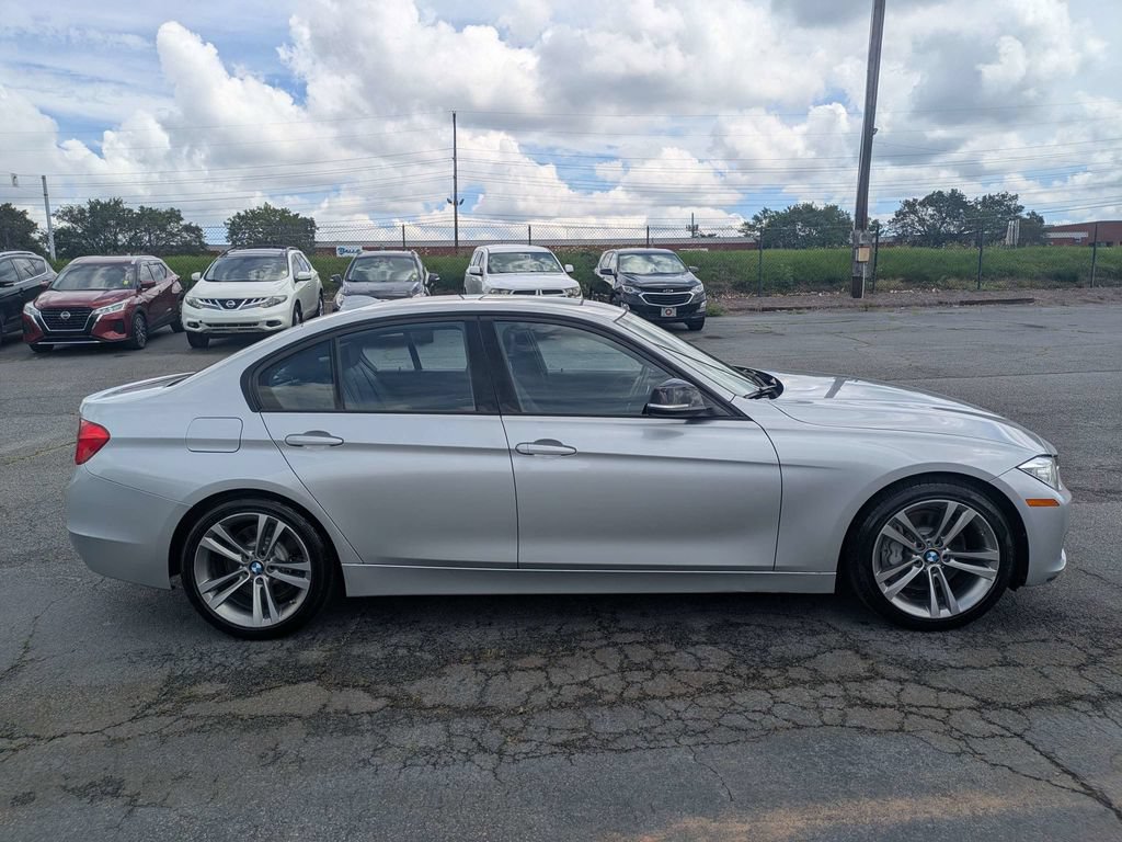 Used 2014 BMW 335i Sedan RWD image 4