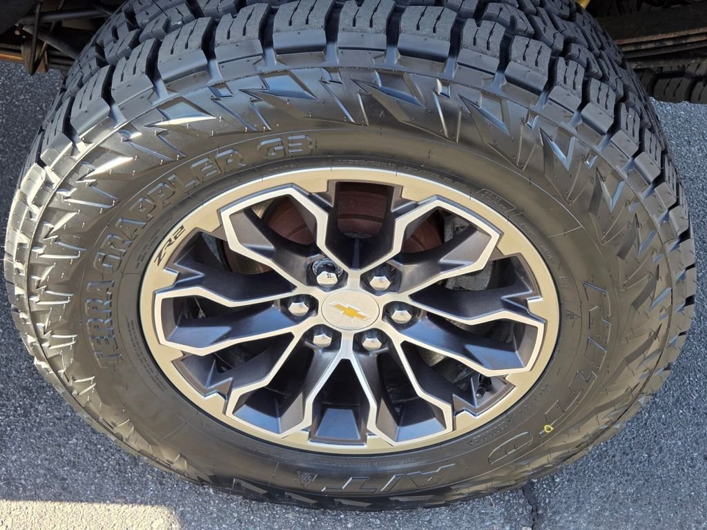 Used 2019 Chevrolet Colorado ZR2 AWD/4WD image 11