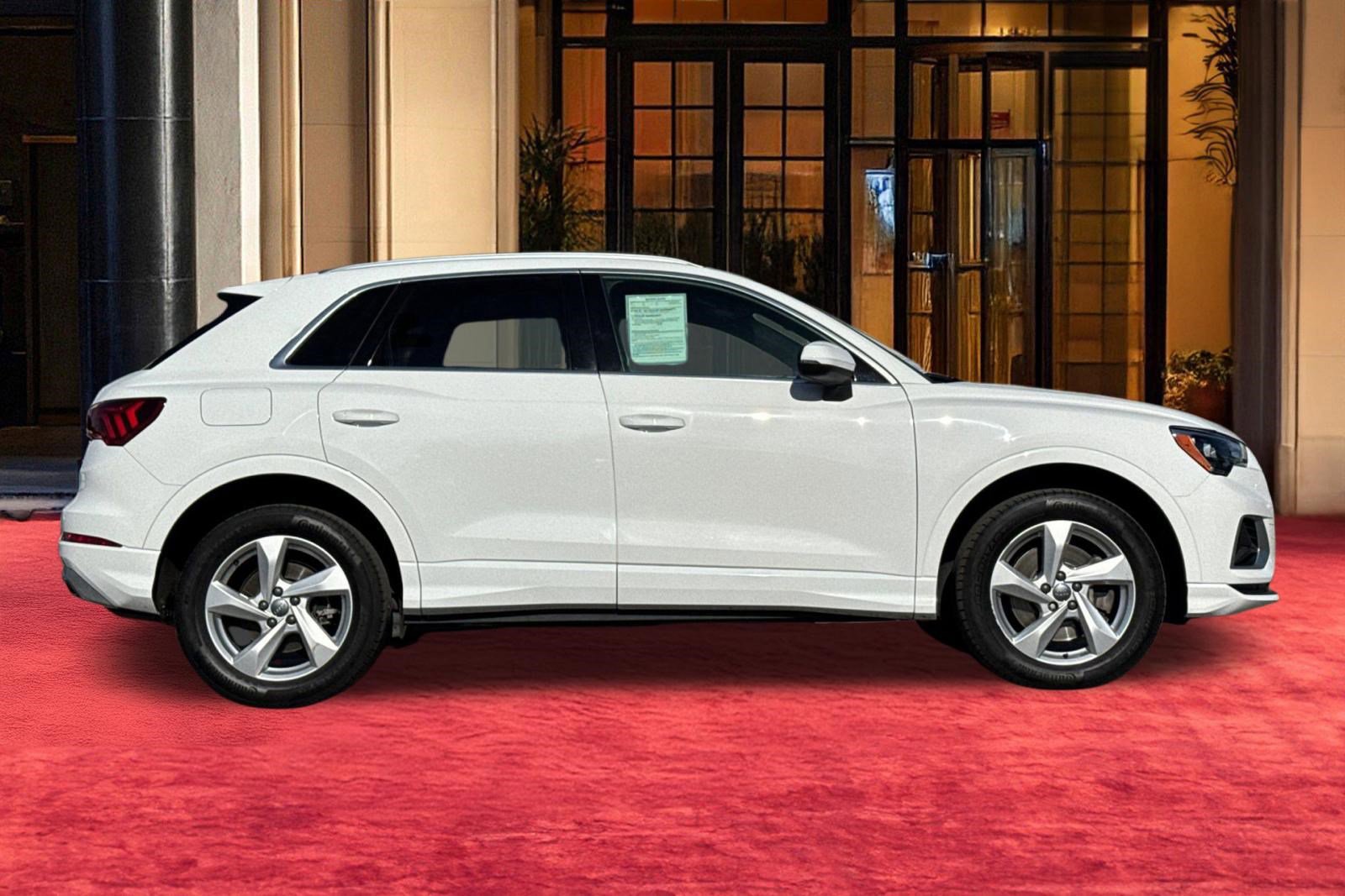 Used 2019 Audi Q3 2.0T Premium AWD/4WD image 7