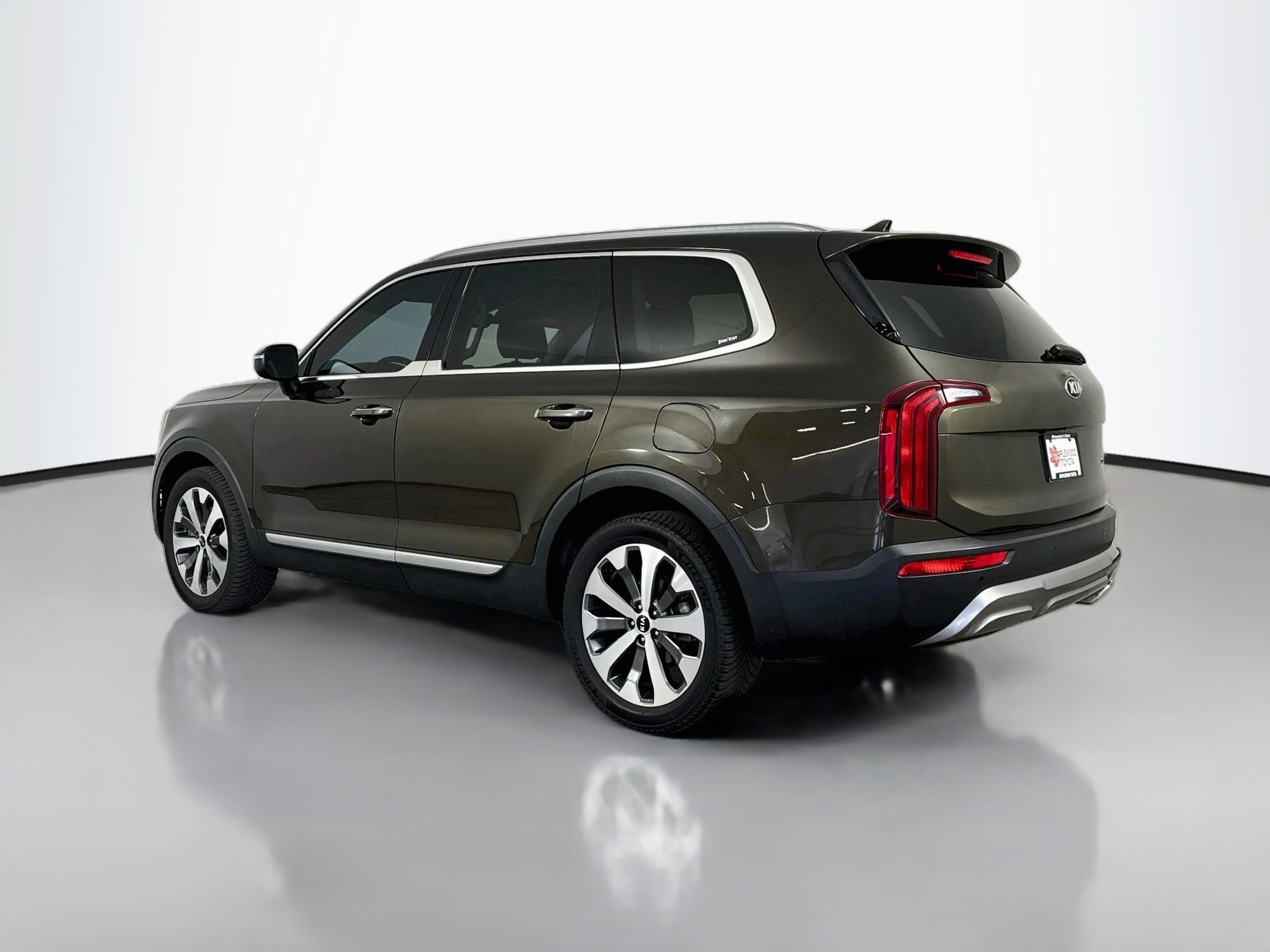 Used 2021 Kia Telluride S AWD/4WD image 5