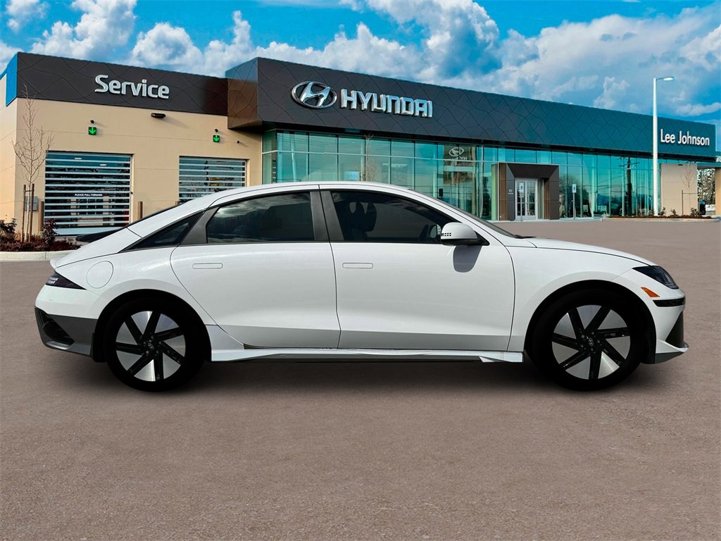 New 2025 Hyundai Ioniq 6 SE image 9