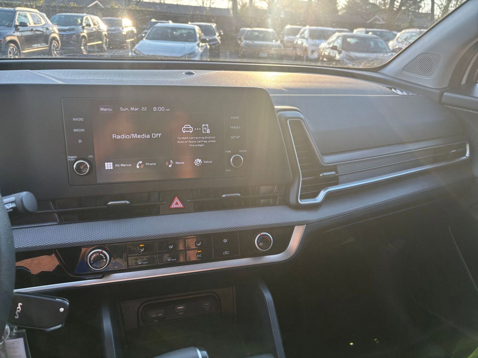 Used 2025 Kia Sportage LX image 33