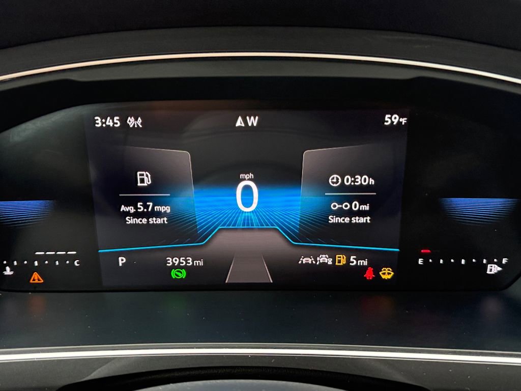 Used 2024 Volkswagen Tiguan SE R-Line image 13