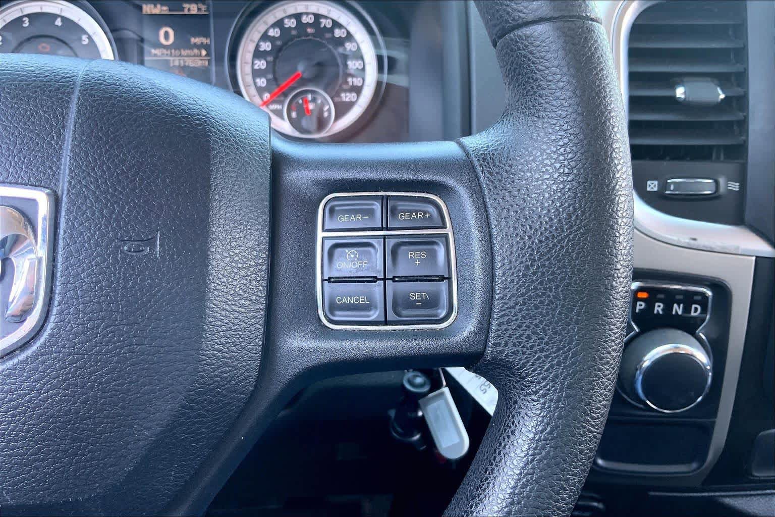 Used 2015 RAM 1500 Classic SLT RWD image 25