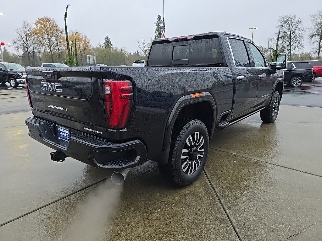 Used 2024 GMC Sierra 3500 Denali Ultimate image 6