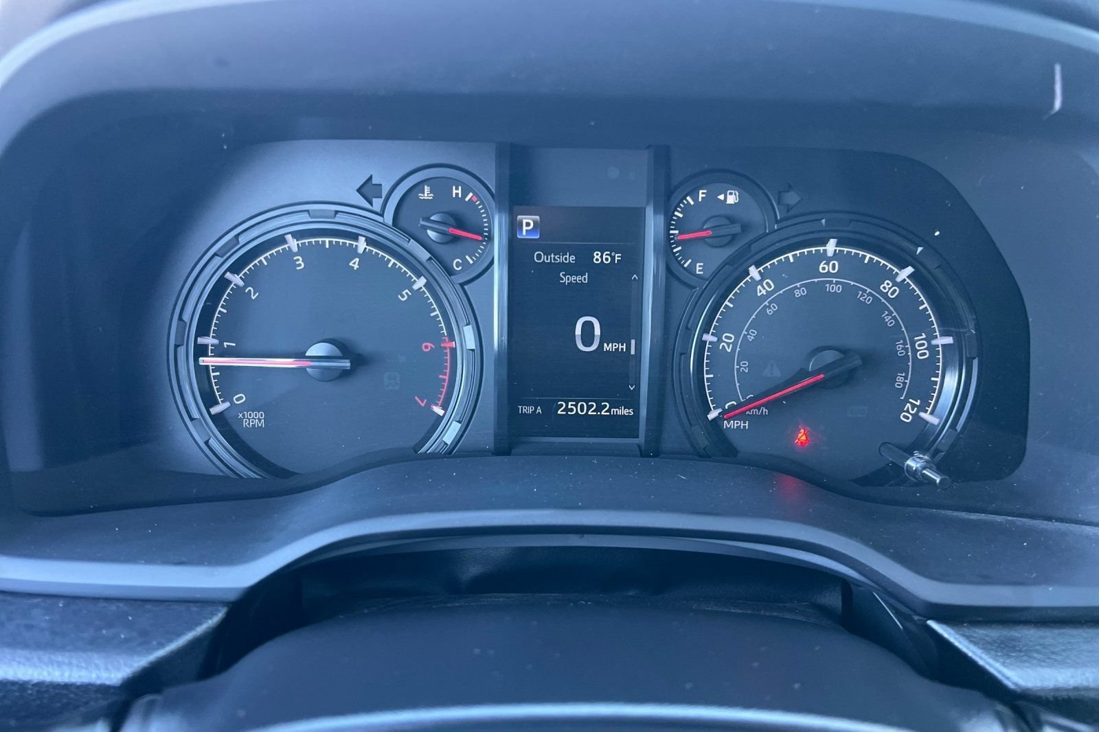 Used 2021 Toyota 4Runner SR5 Premium w/ Moonroof Package AWD/4WD image 26