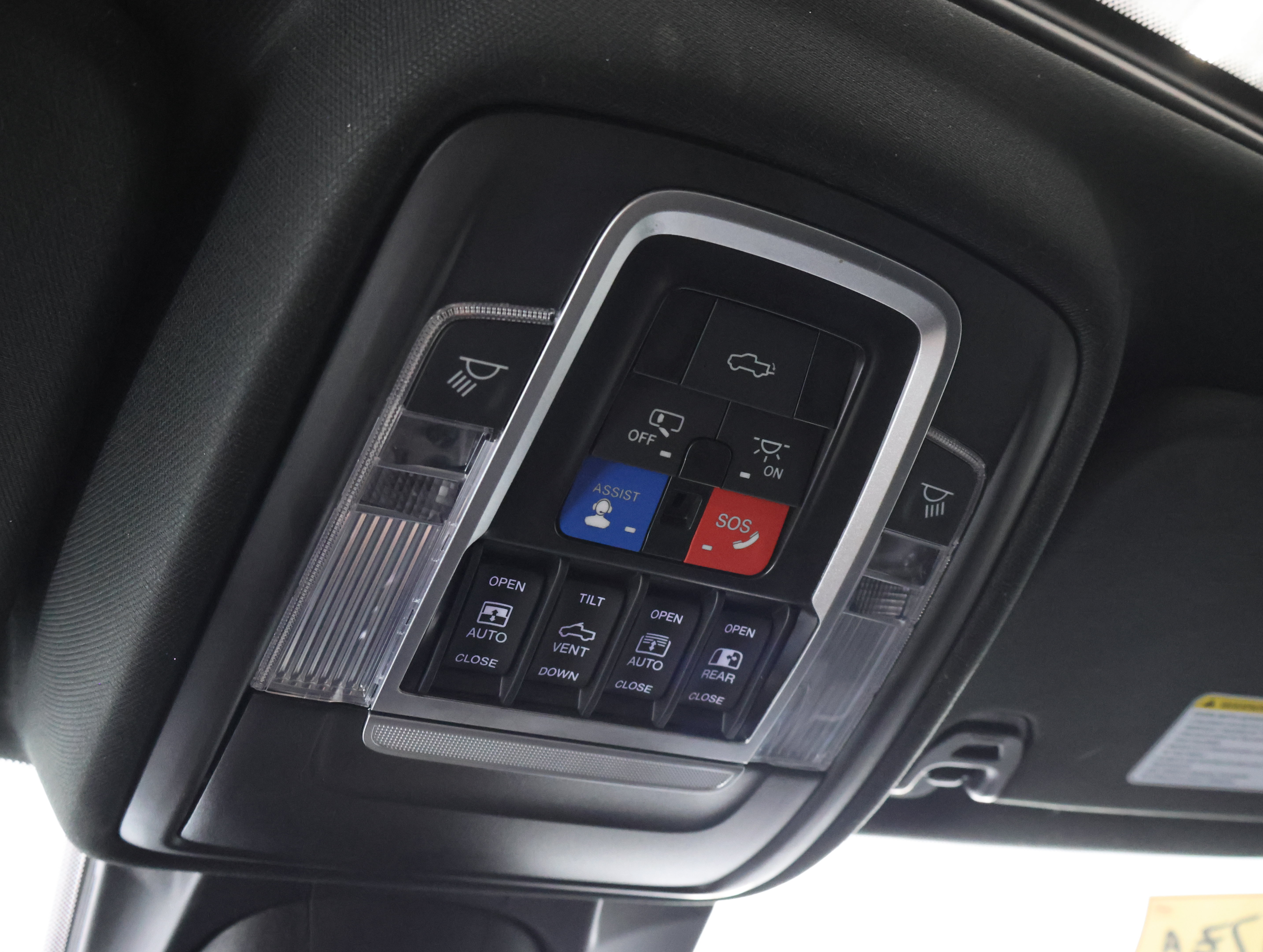 Used 2023 RAM 1500 Limited AWD/4WD image 73