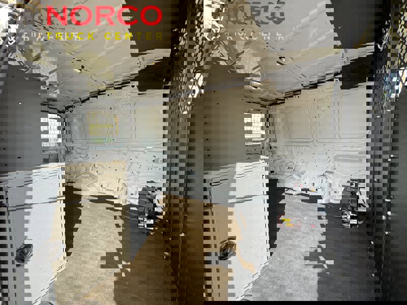 Used 2013 Ford E-150 and Econoline 150 E-150 w/ PWR Group image 3