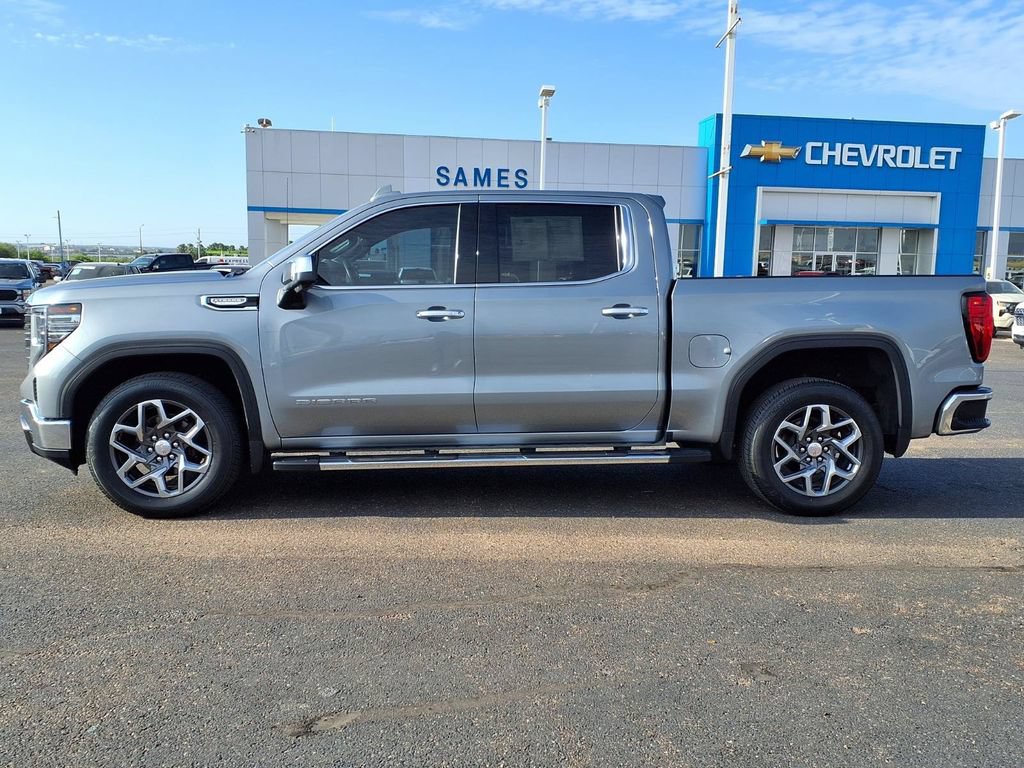 Used 2023 GMC Sierra 1500 SLT RWD image 4