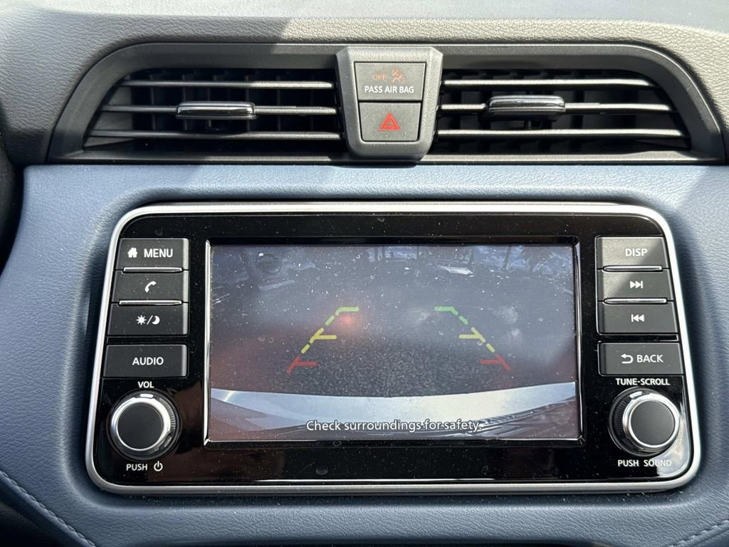 Used 2025 Nissan Versa SV FWD image 22