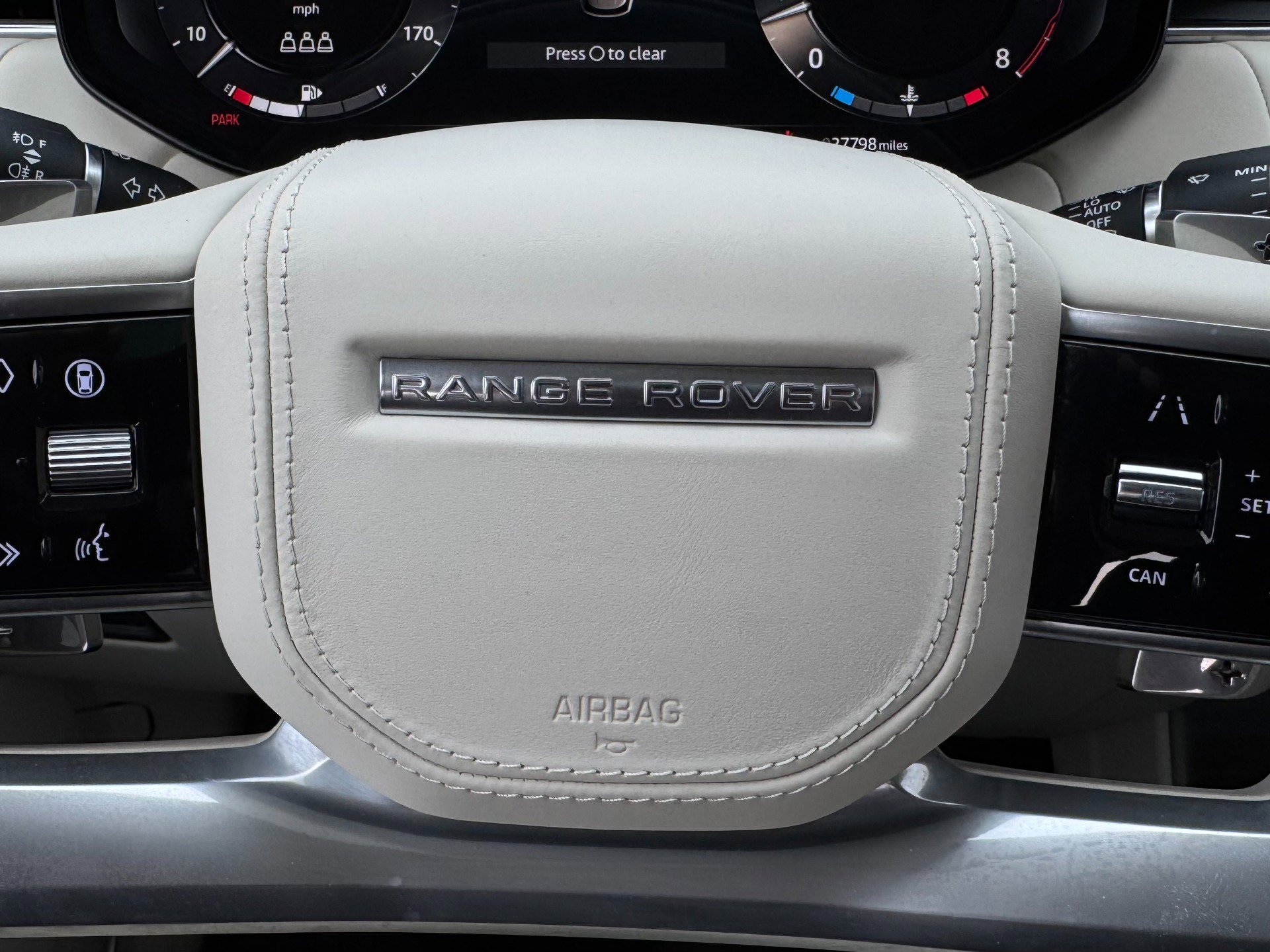 Used 2024 Land Rover Range Rover SE image 53