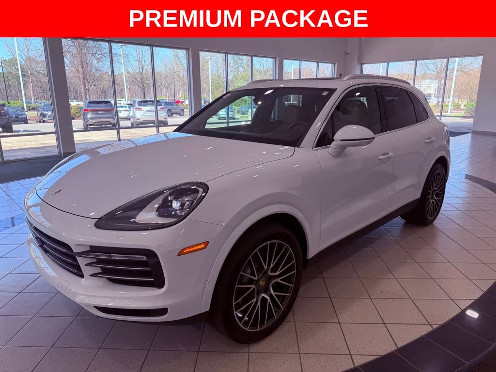 Used 2020 Porsche Cayenne image 3