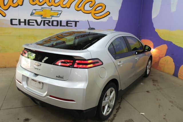 Used 2015 Chevrolet Volt FWD image 8