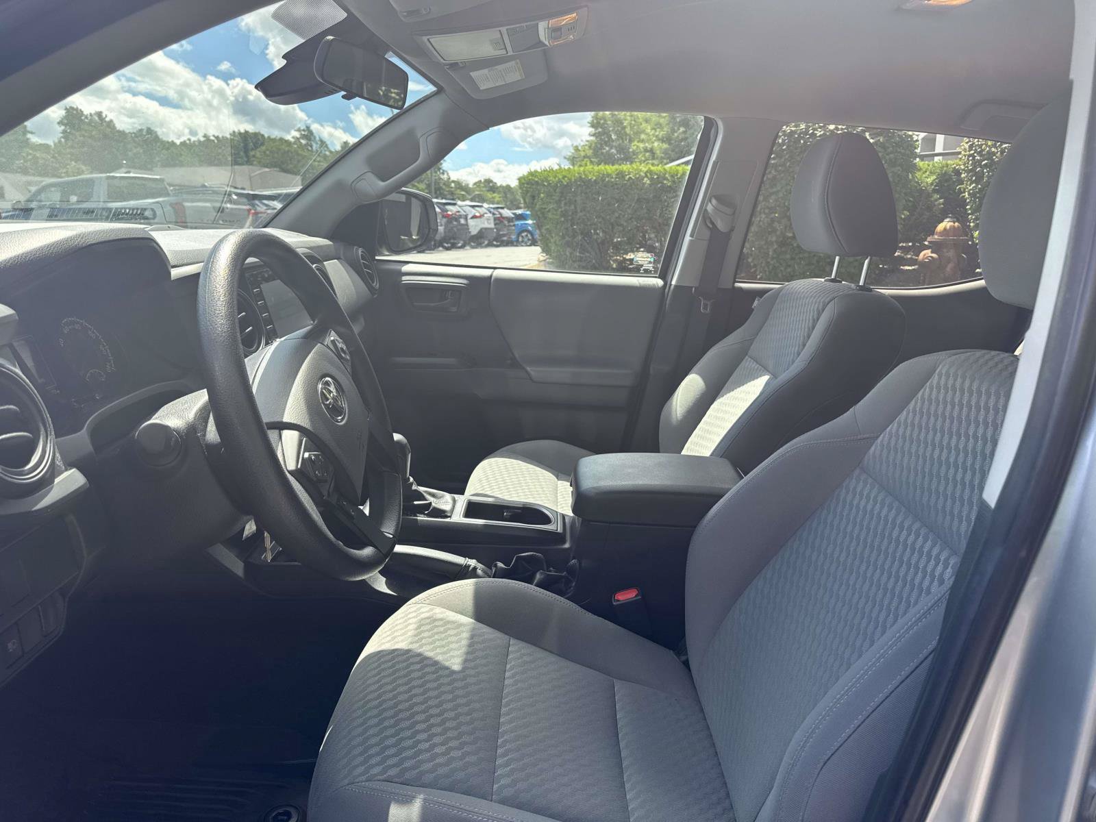 Certified 2023 Toyota Tacoma SR AWD/4WD image 17