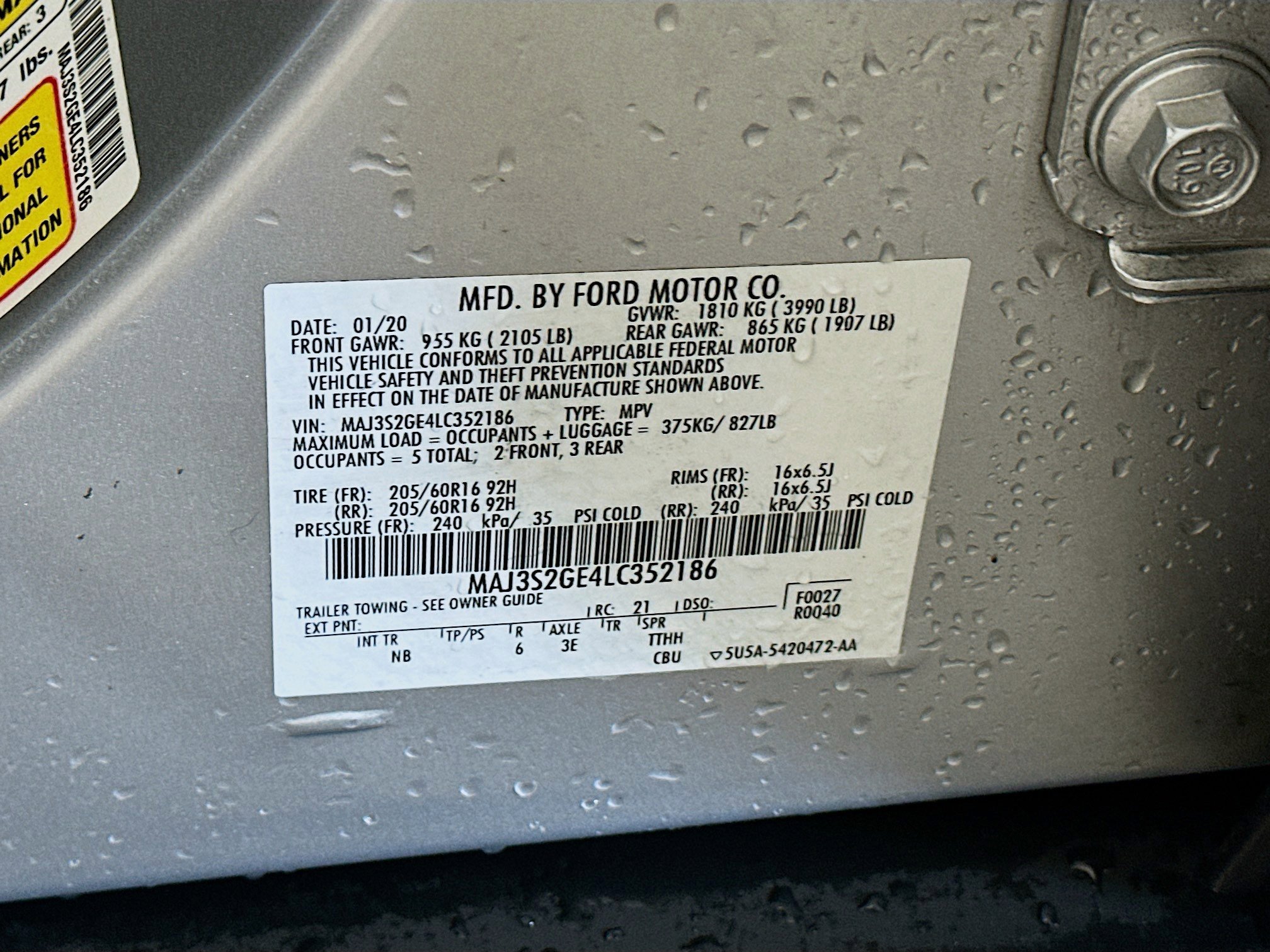 Used 2020 Ford EcoSport SE w/ SE Convenience Package image 12