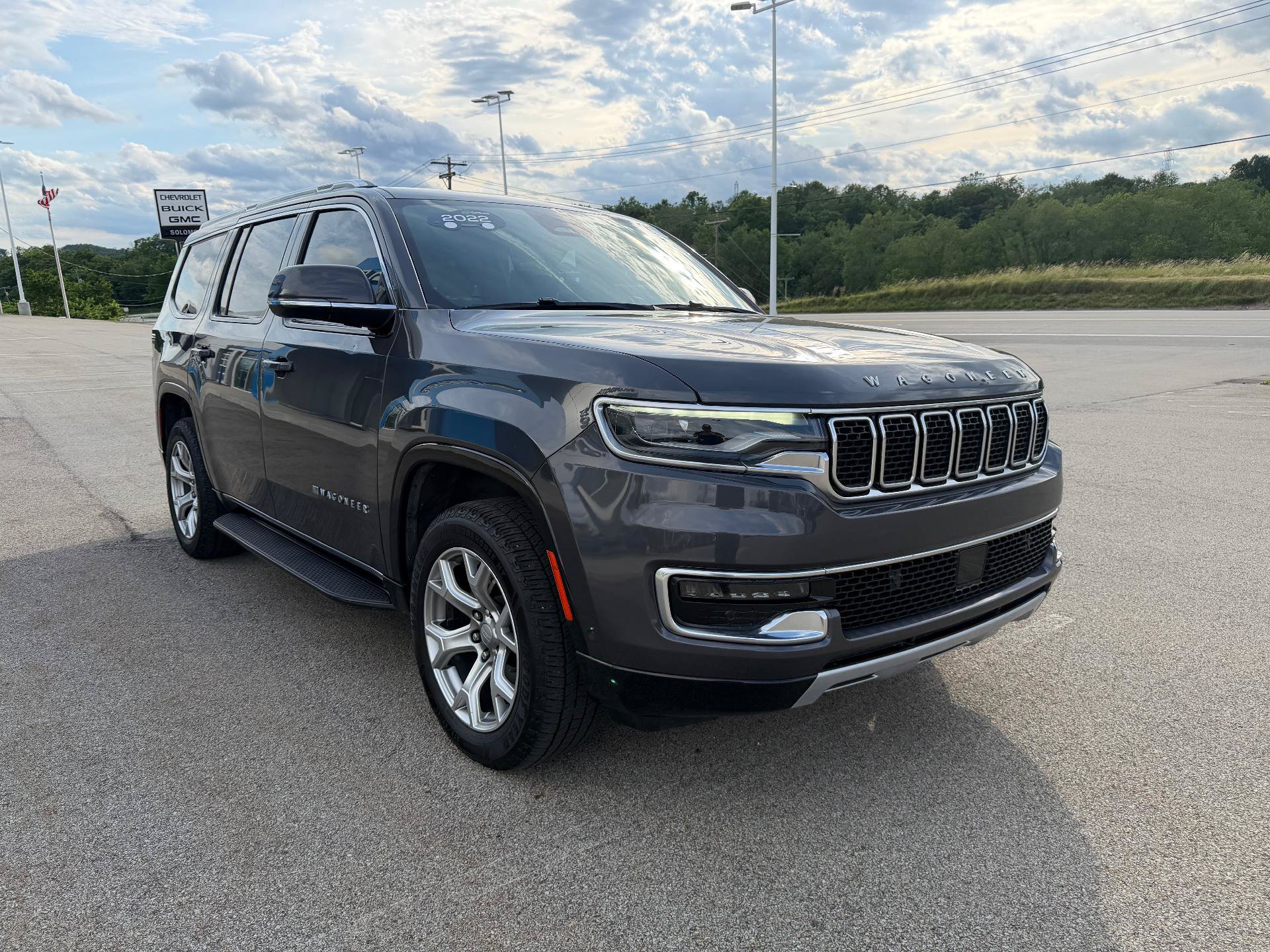 Used 2022 Jeep Wagoneer Series II AWD/4WD image 8