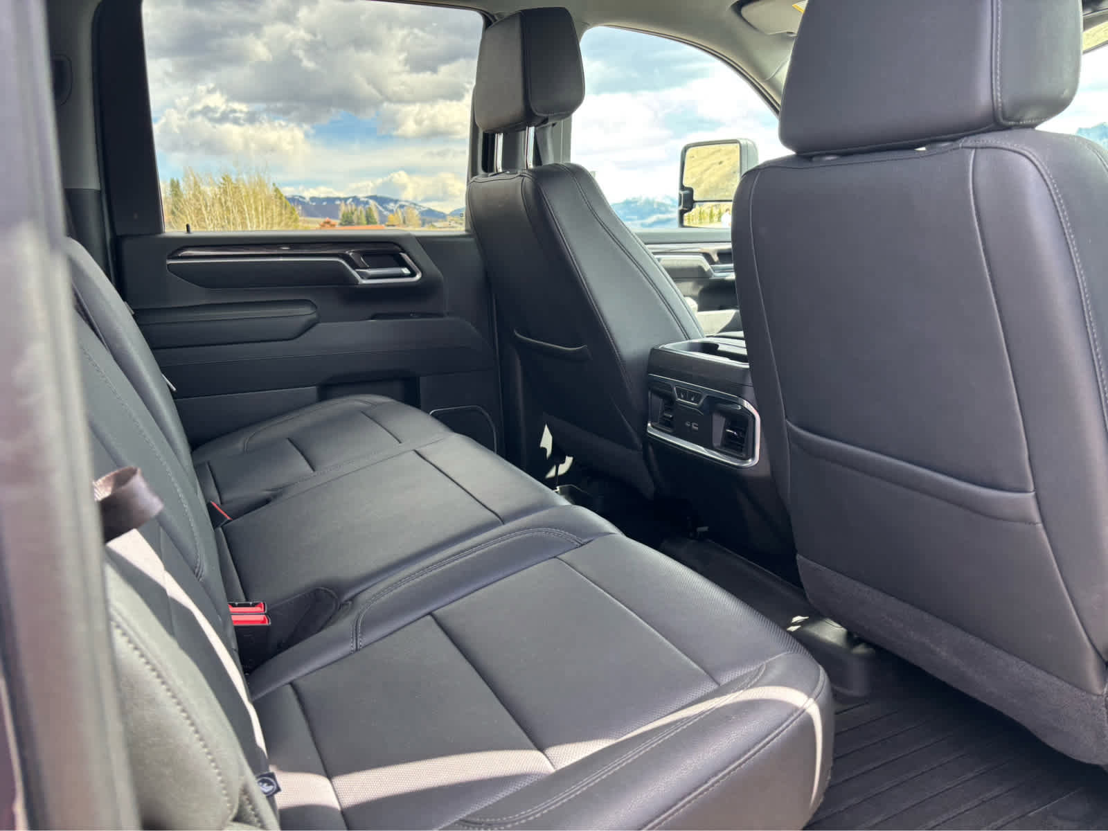 Used 2025 Chevrolet Silverado 3500 LTZ w/ Trail Boss Package image 25