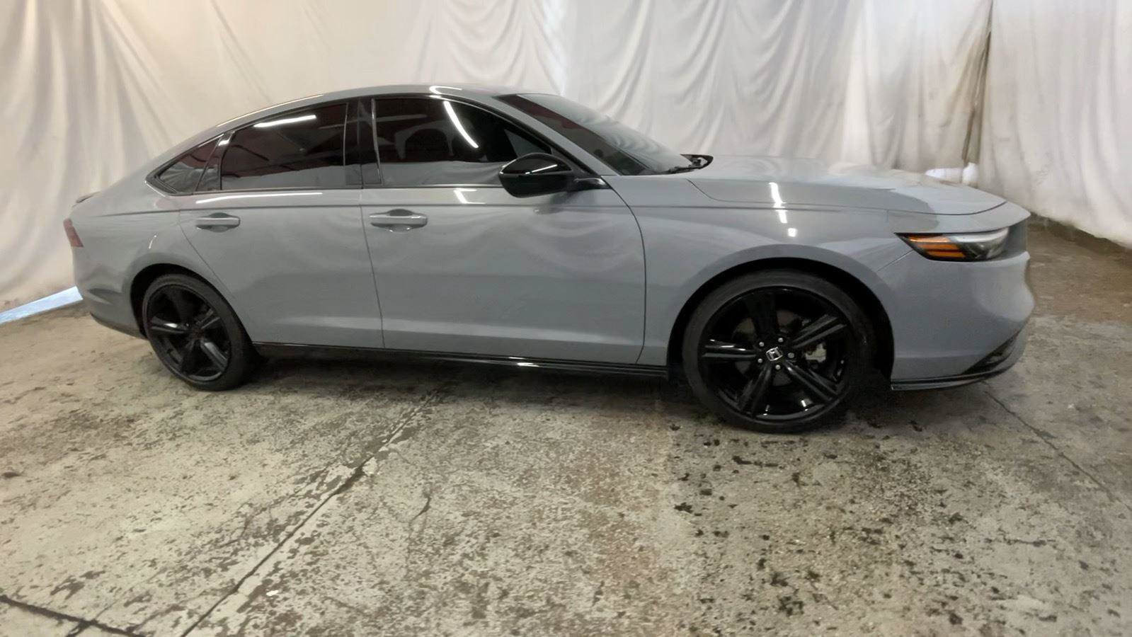 Certified 2023 Honda Accord Sport image 3