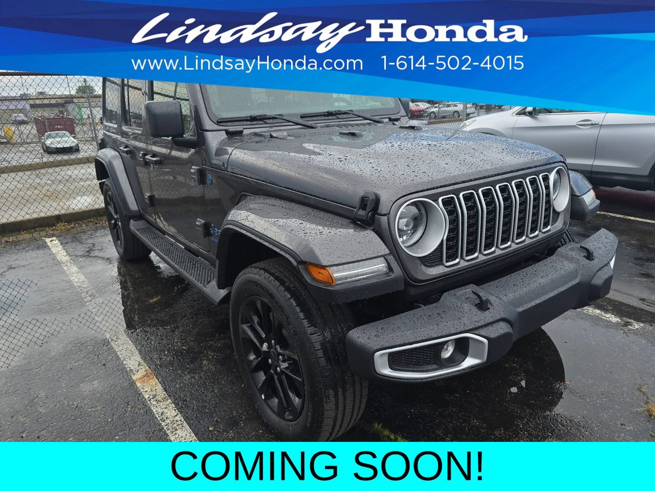 Used 2025 Jeep Wrangler Unlimited Sahara AWD/4WD image 2