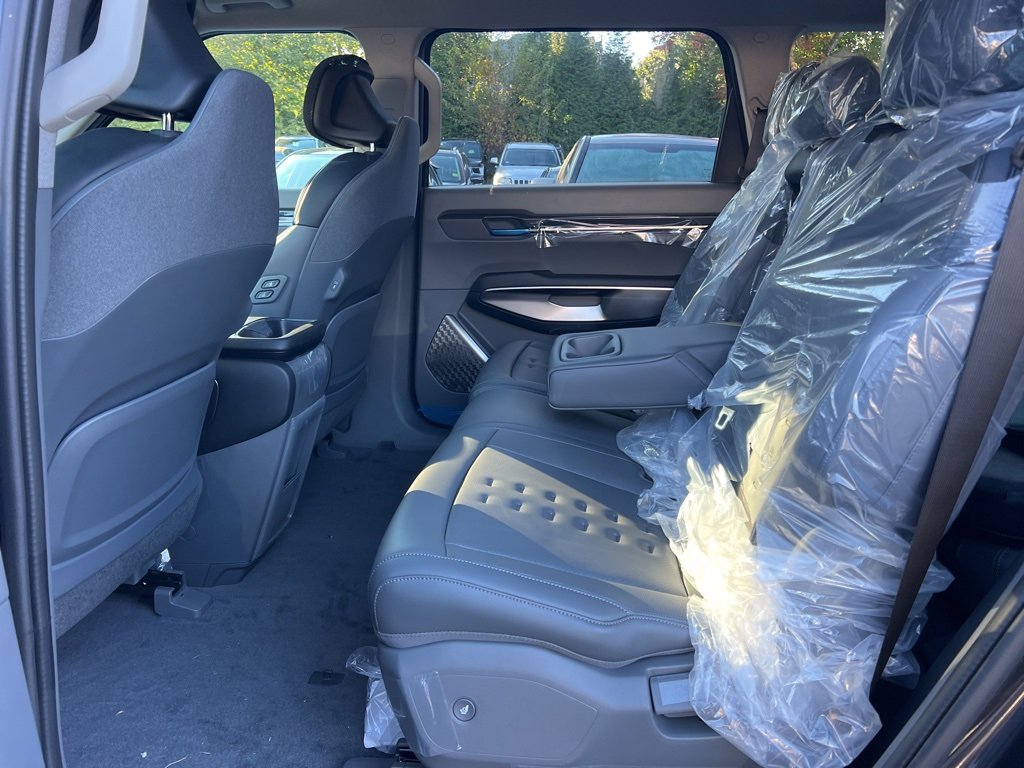 New 2026 Kia EV9 Wind image 12