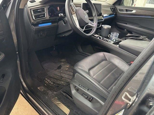 Used 2024 Volkswagen Atlas SEL image 17