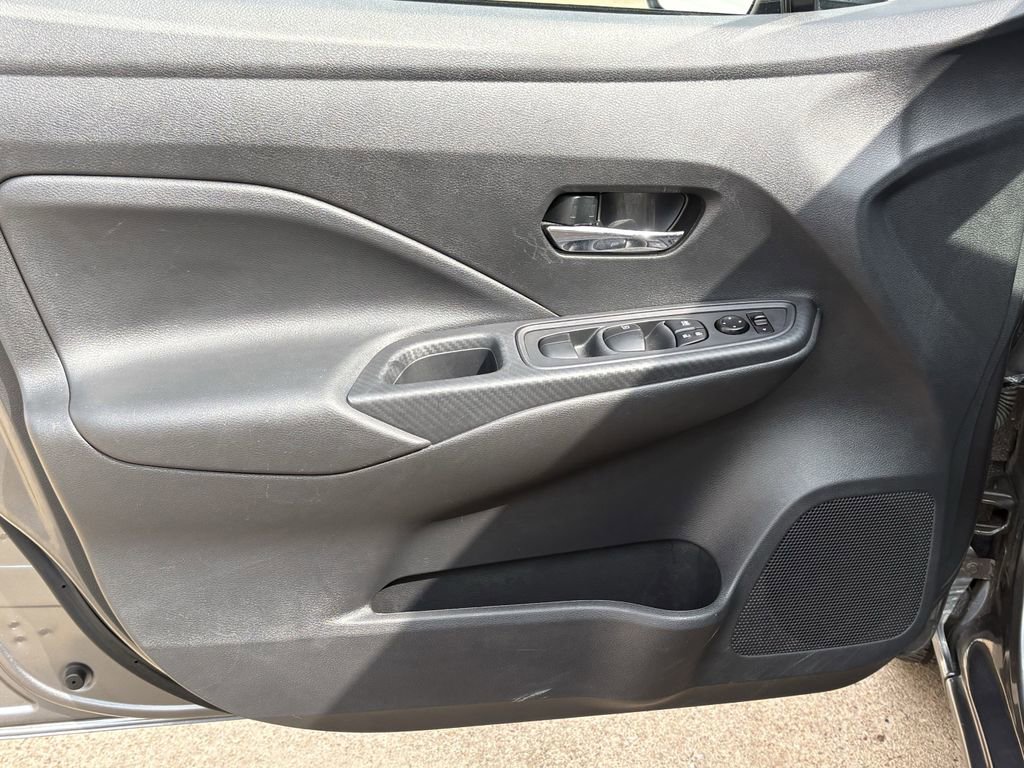 Used 2024 Nissan Versa SV image 10