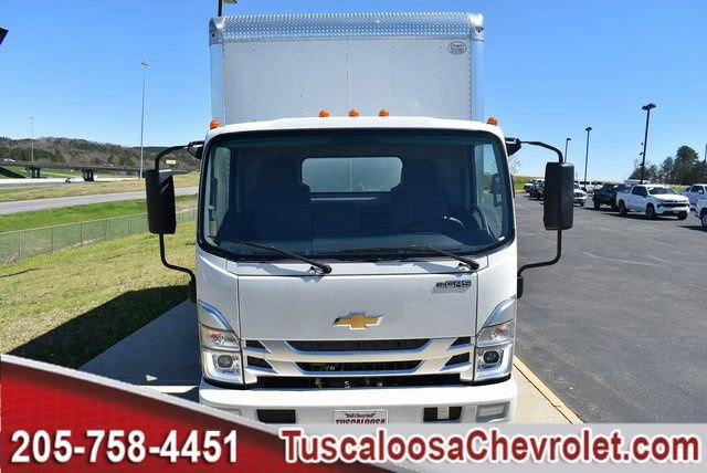 New 2025 Chevrolet Low Cab Forward image 3