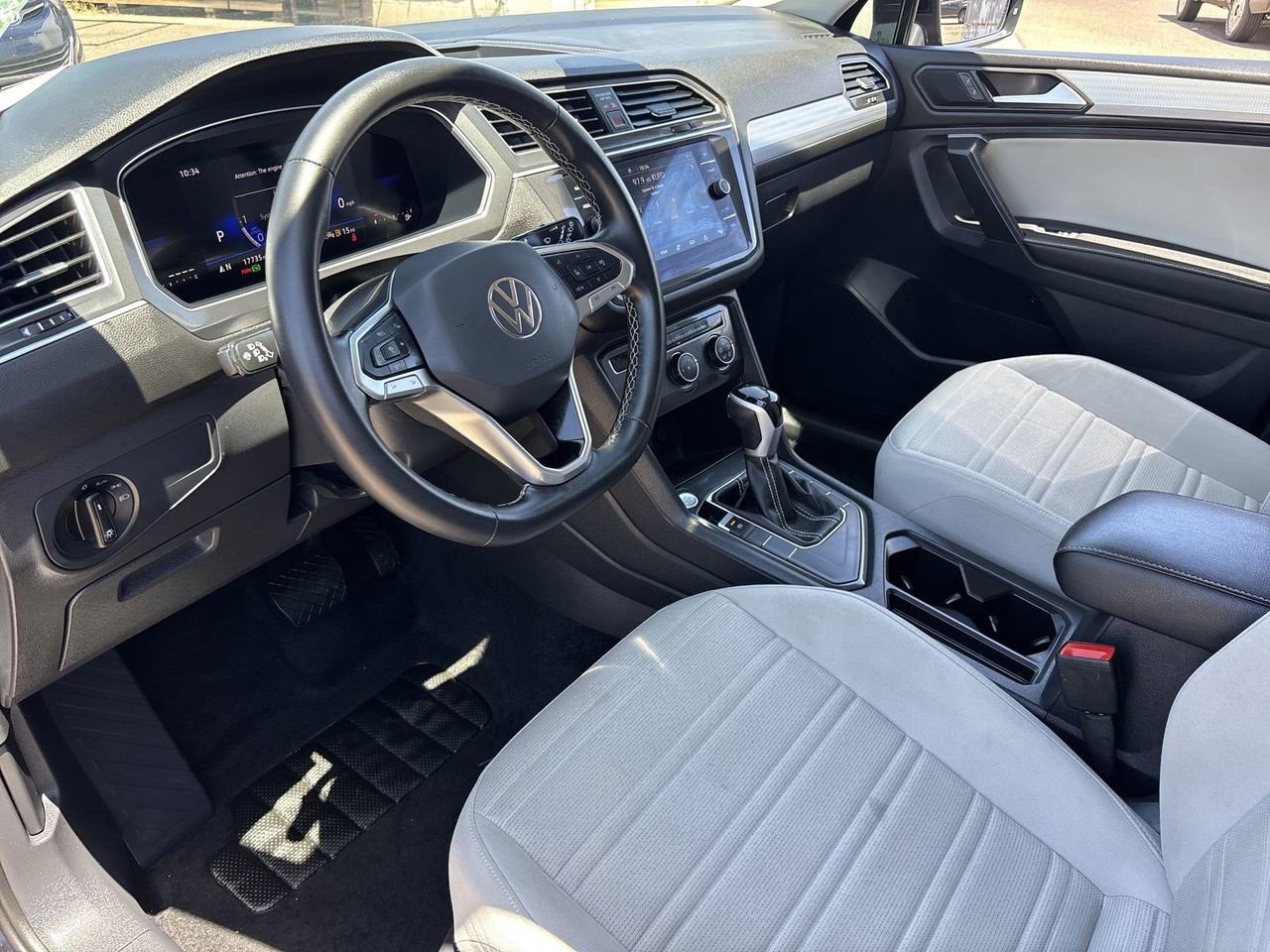 Used 2024 Volkswagen Tiguan S FWD image 14
