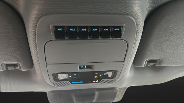New 2026 Ford F350 XLT w/ XLT Premium Package AWD/4WD image 31