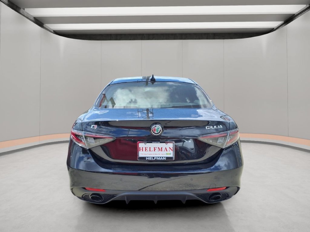 New 2026 Alfa Romeo Giulia w/ Driving Assist Package RWD image 5
