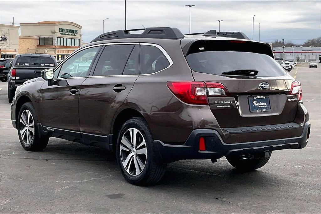 Used 2019 Subaru Outback 2.5i Limited w/ Popular Package #2 image 13