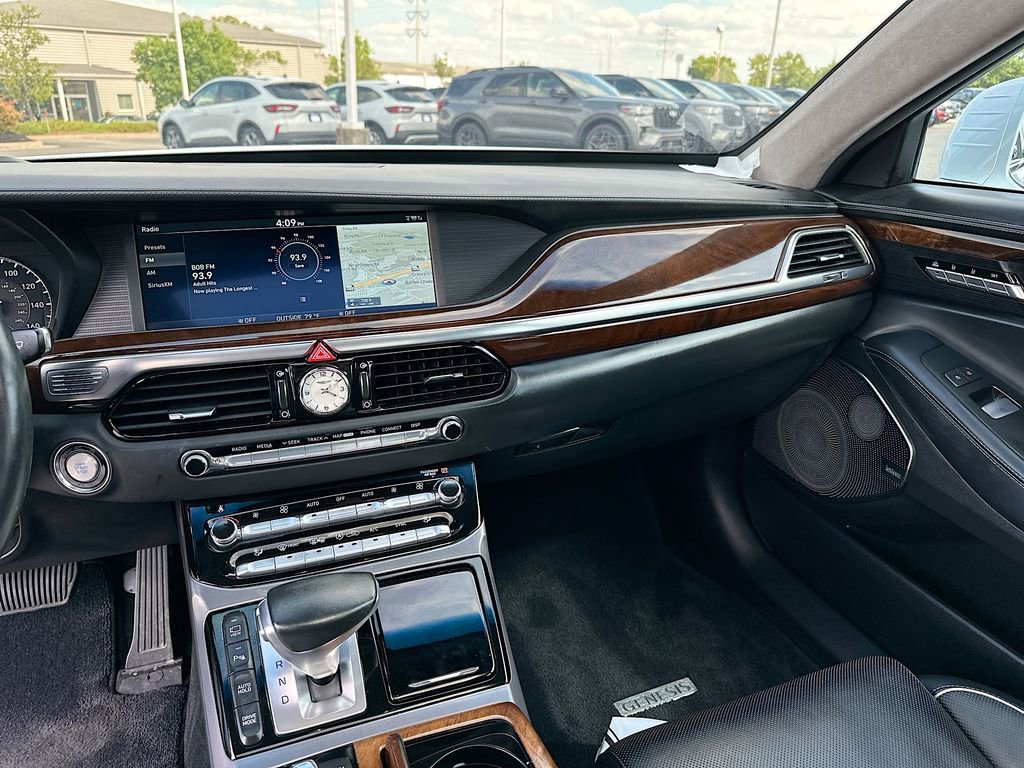 Used 2019 Genesis G90 3.3T Premium RWD image 20