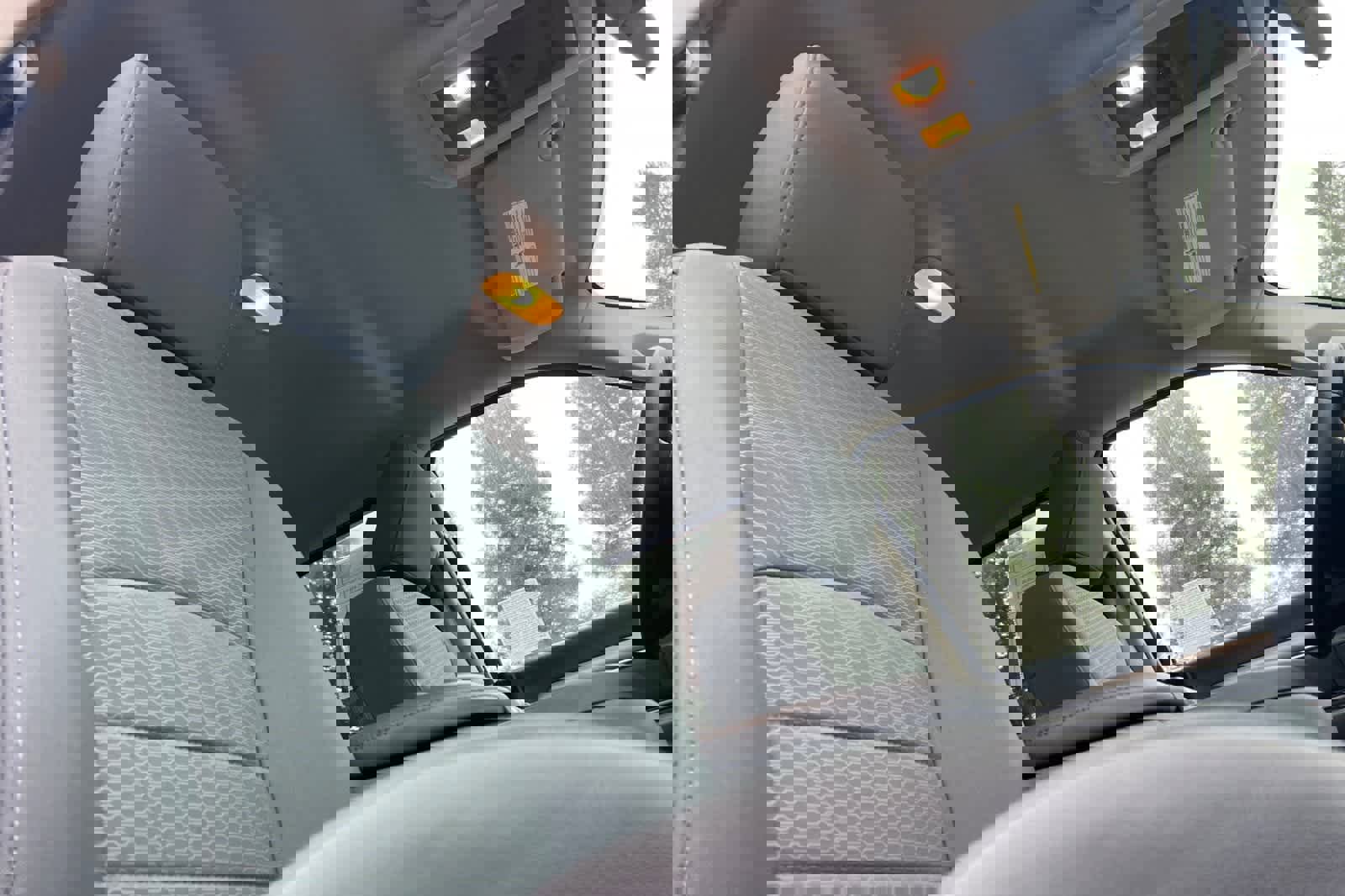 Used 2013 RAM 1500 Classic SLT w/ Remote Start & Security Group image 18