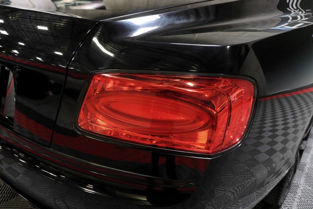Used 2015 Bentley Flying Spur V8 AWD/4WD image 8
