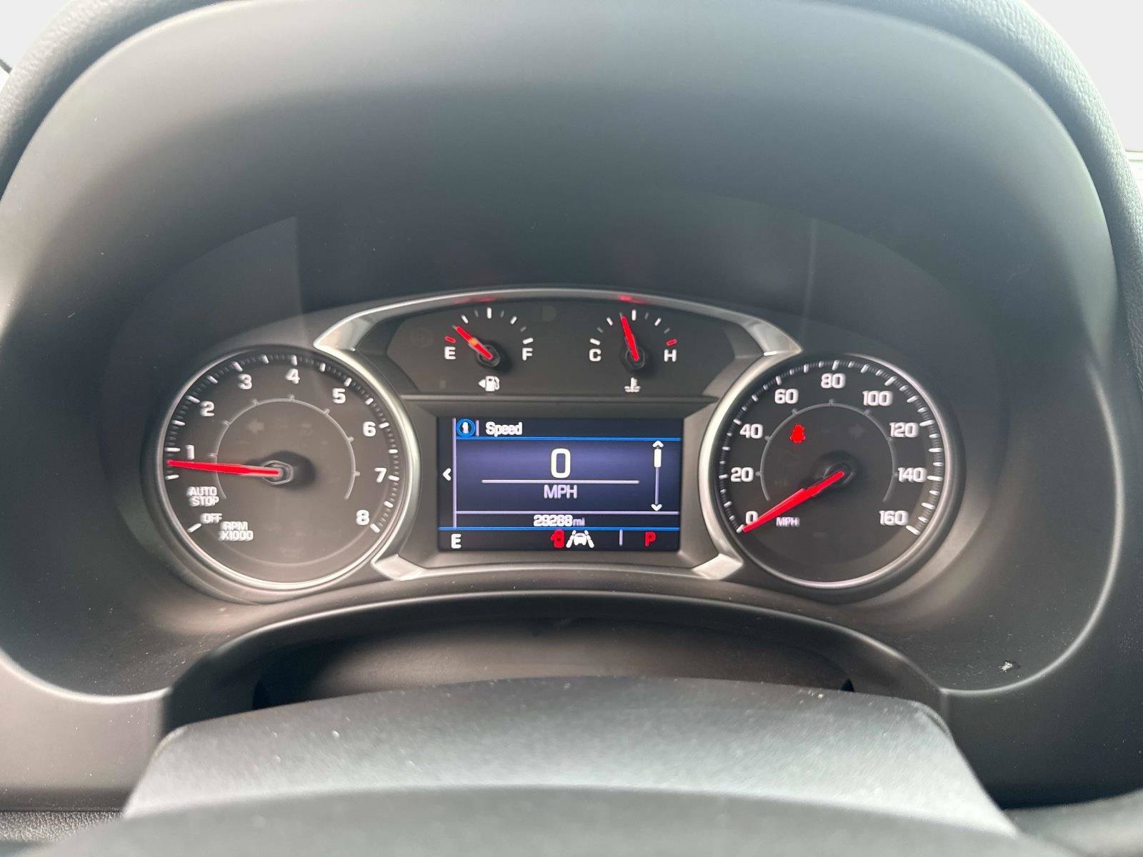 Used 2022 GMC Terrain SLE w/ Driver Convenience Package image 27