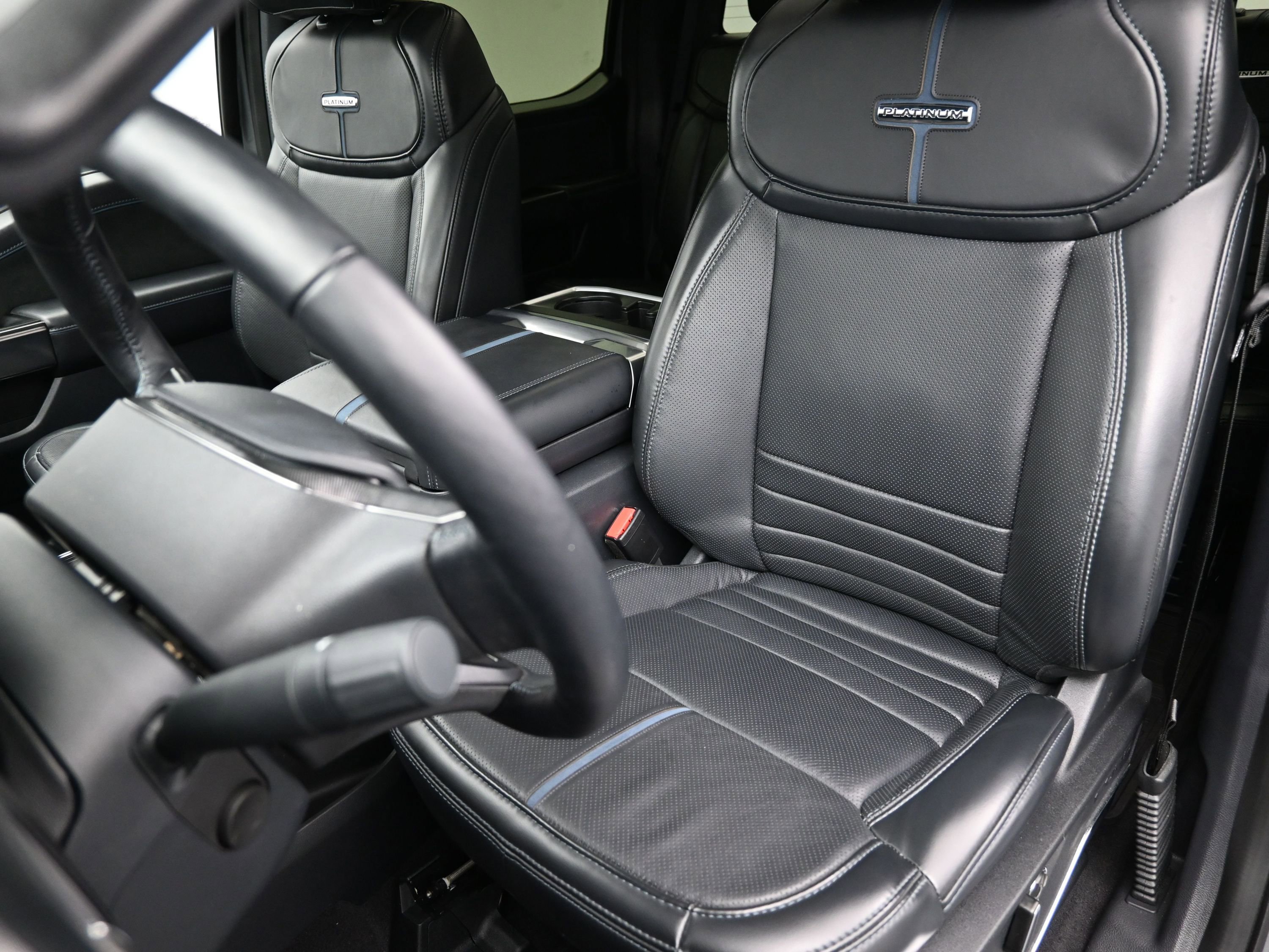 Used 2024 Ford F150 Platinum w/ Equipment Group 702A High image 20