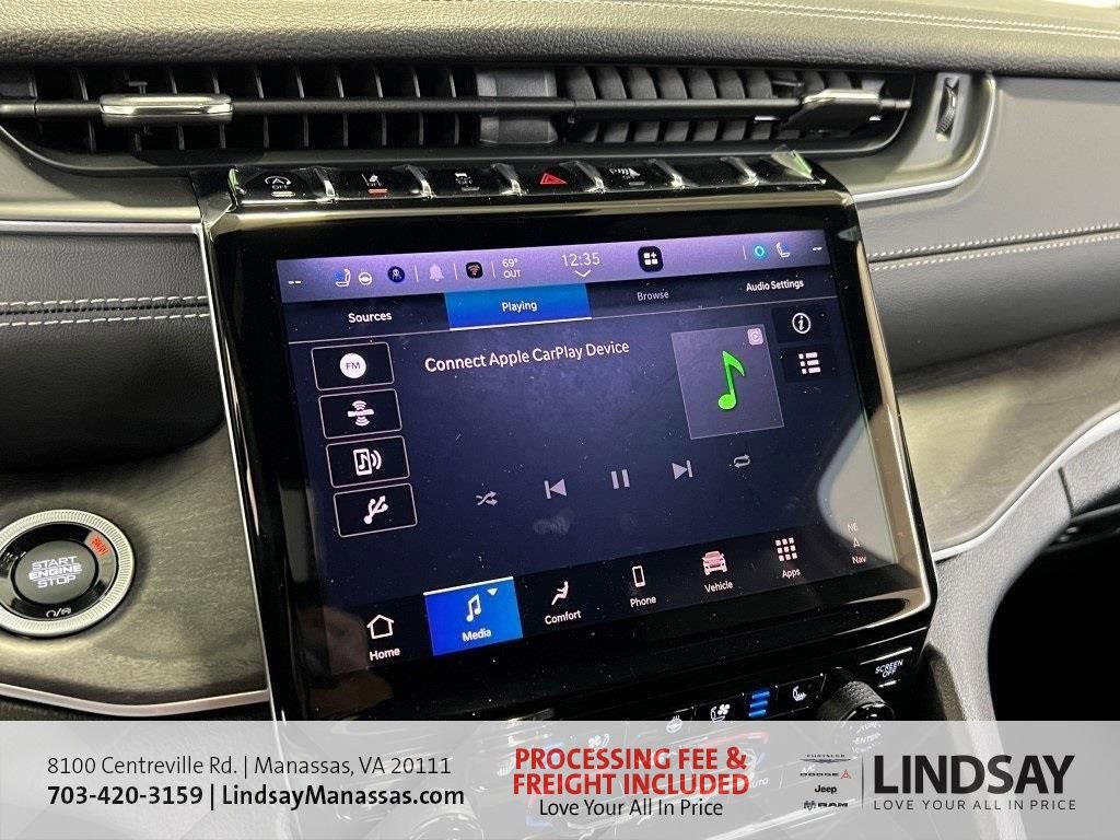 New 2025 Jeep Grand Cherokee Limited w/ Luxury Tech Group II image 31