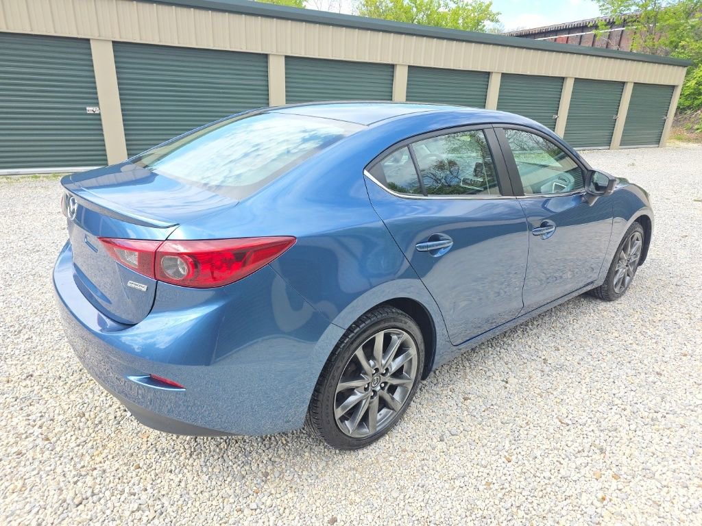 Used 2018 MAZDA MAZDA3 Touring FWD image 6