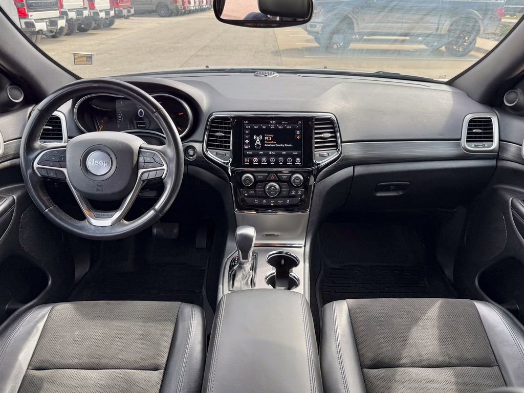 Used 2020 Jeep Grand Cherokee Laredo w/ Quick Order Package 2BN North image 33