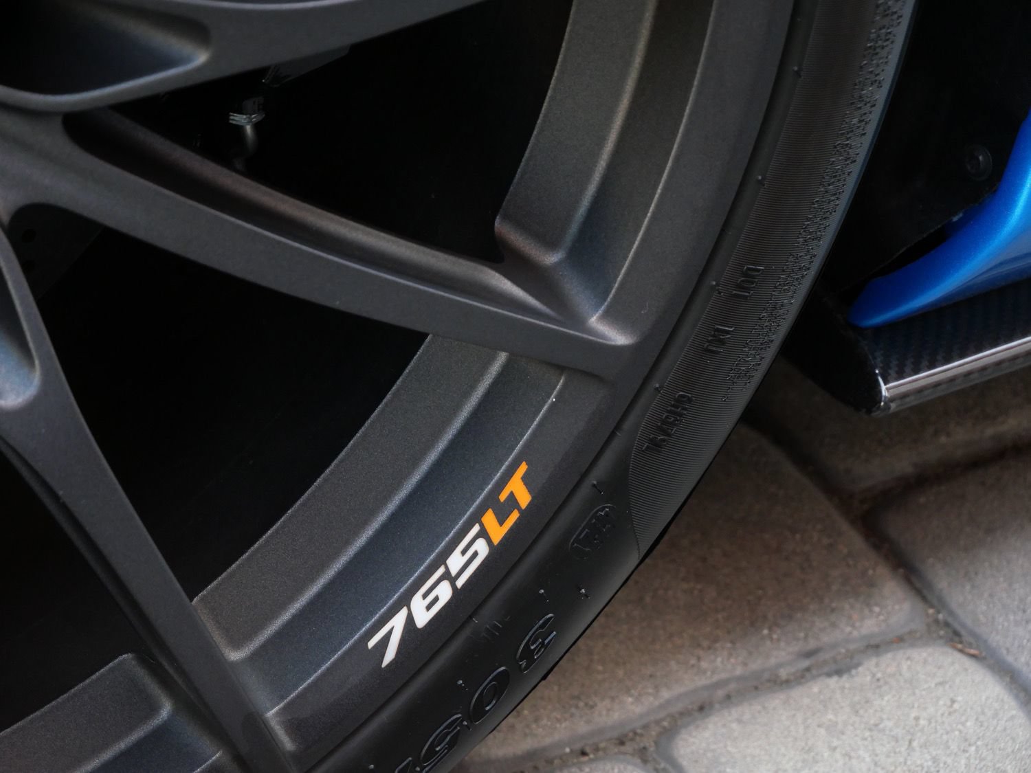Used 2022 McLaren 765LT RWD image 48